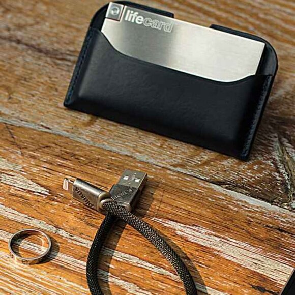 NEW PlusUS Lifecard Lighting Power Bank Credit Card Sized Phone Charger - Picture 12 of 12